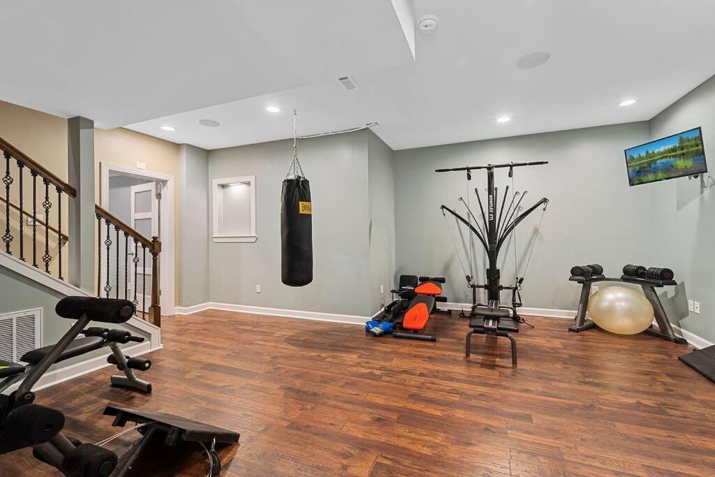 Cozy 2b 2b 2 Steam Saunas Theater Gym *